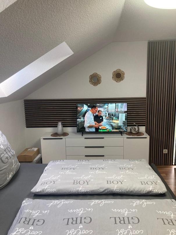 Home- Alt-winzerla Apartment *
